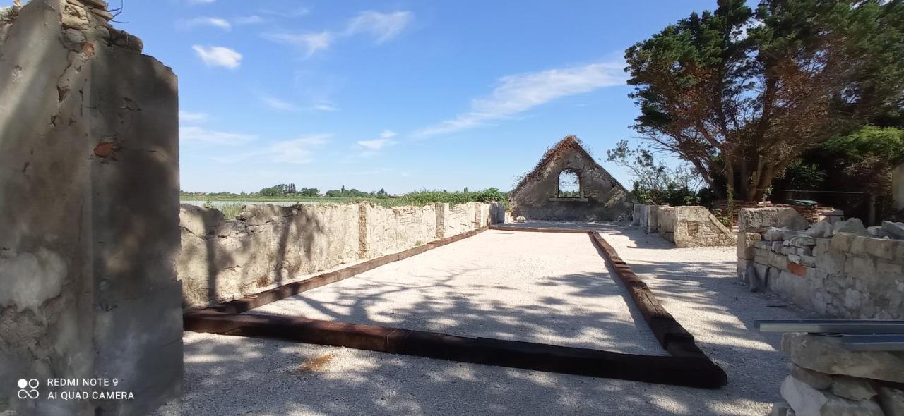 Le Mas Neuf 1752 Arles Exterior foto