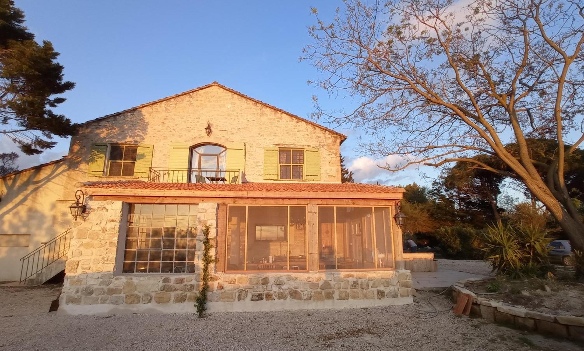 Le Mas Neuf 1752 Arles Exterior foto